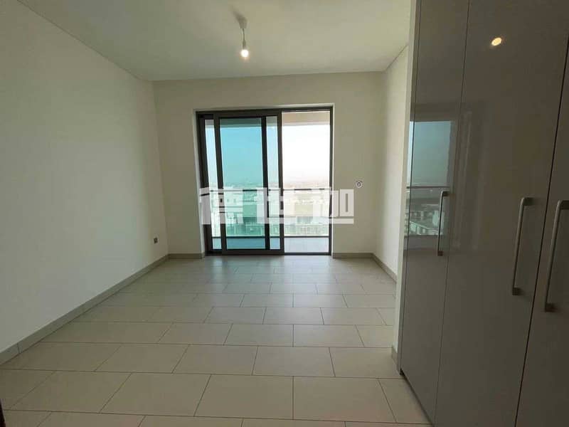 4 Brand New Park Viewing 1BR Ready to Move in Now