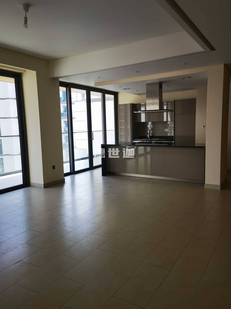 8 Spacious 2 Bedroom 90000AED/Year