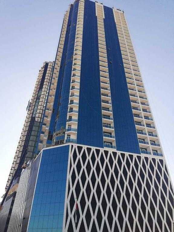 Sea View 2 BHK with Parking for Rent in Oasis Tower