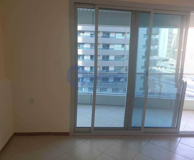 5 Chiller Free  Unfurnished  1 Bed For Sale In Diamond 2 Dubai Marina