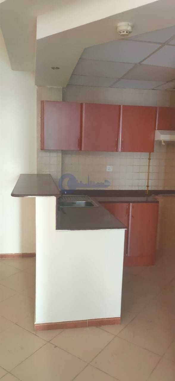 10 Chiller Free  Unfurnished  1 Bed For Sale In Diamond 2 Dubai Marina