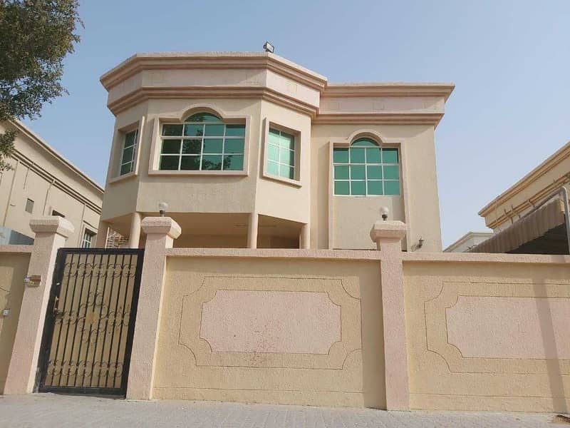 Villa in Al-Rawda 3 at an attractive price with large monsters and close to services