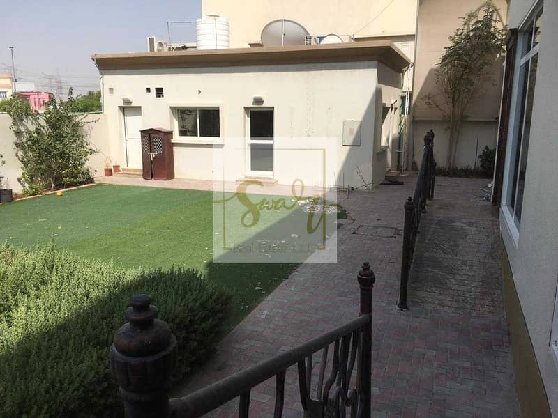 2 Stunning family home l Pool and garden I With outside quarters