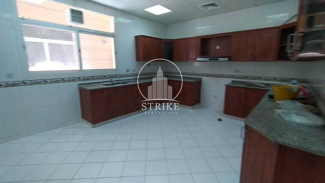 9 Very Affordable and Stunning  Villa for rent in Al karama!