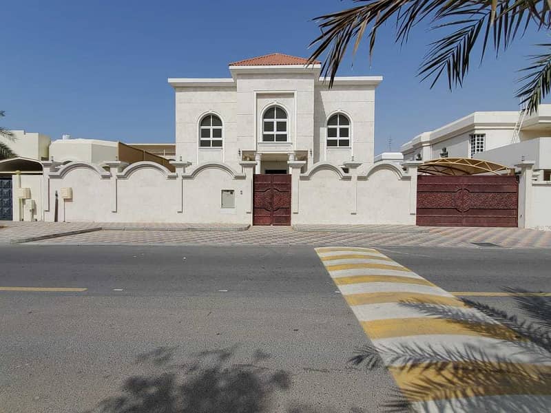 For Sale in Sharjah / Al Quoz (Wasit Suburb) New villa first inhabitant