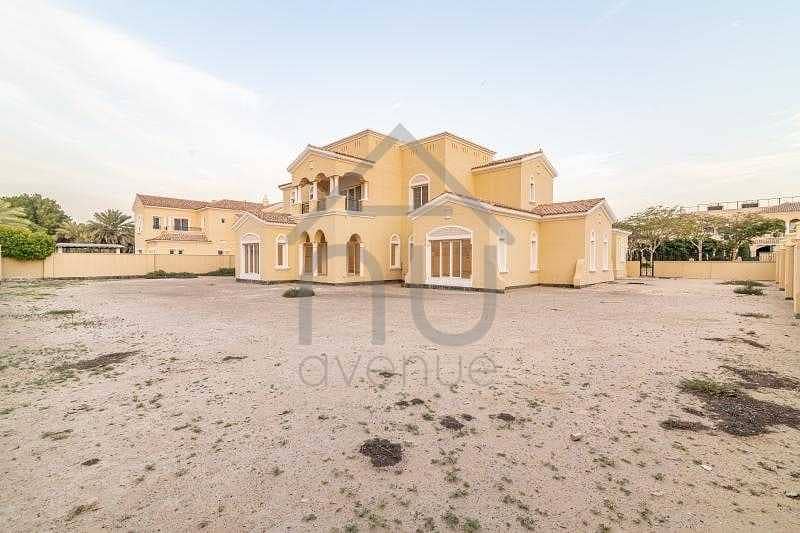 13 PRICED TO SELL | Brand New | Luxury Villa