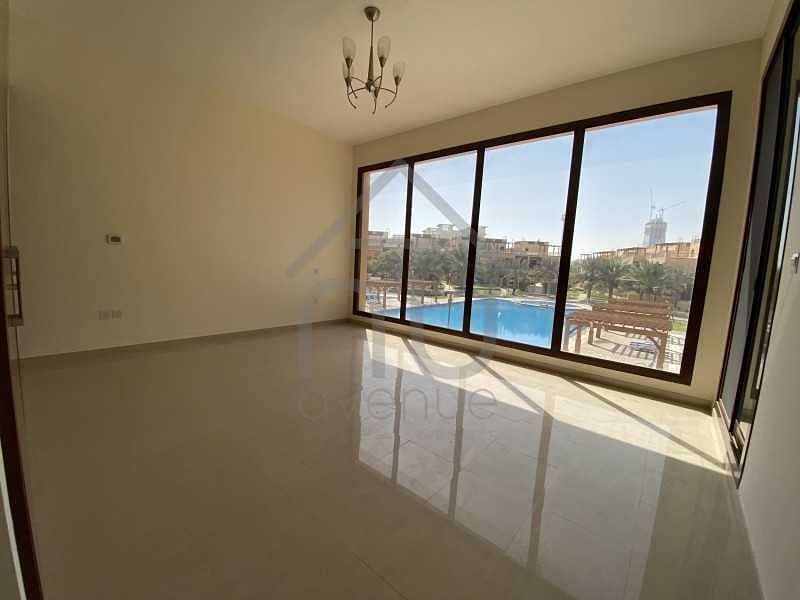 7 Immaculate 4 Bed | Pool View | Vacant Soon