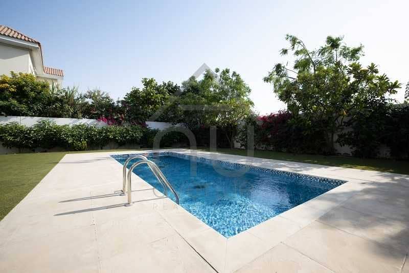 2 Single Row | Private pool | 4 bedroom + maid | Contemporary