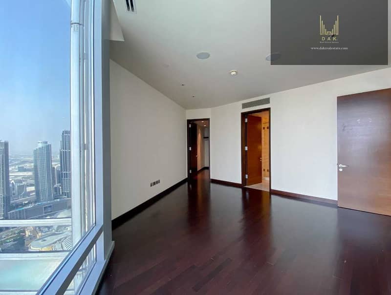 High-floor | Luxurious Apartment Located in the World's Highest Building | Full Fountain View