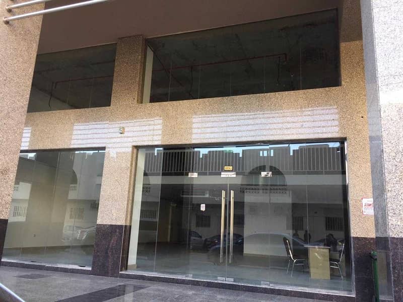 4000 Sq ft Showroom in Brand New Bldg Available in Al Wahda Street, Sharjah