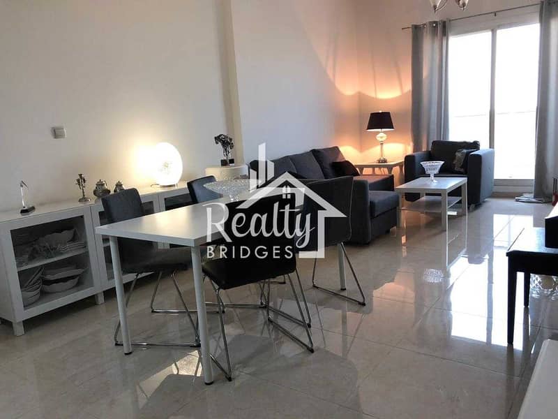 5 1 BR | Fully Furnished | Spacious & Bright  | Gym & Pool