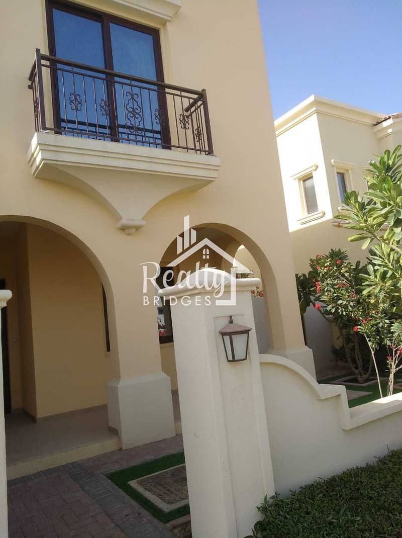 6 Beautiful 5 Bed Villa for Sale at Attractive Price