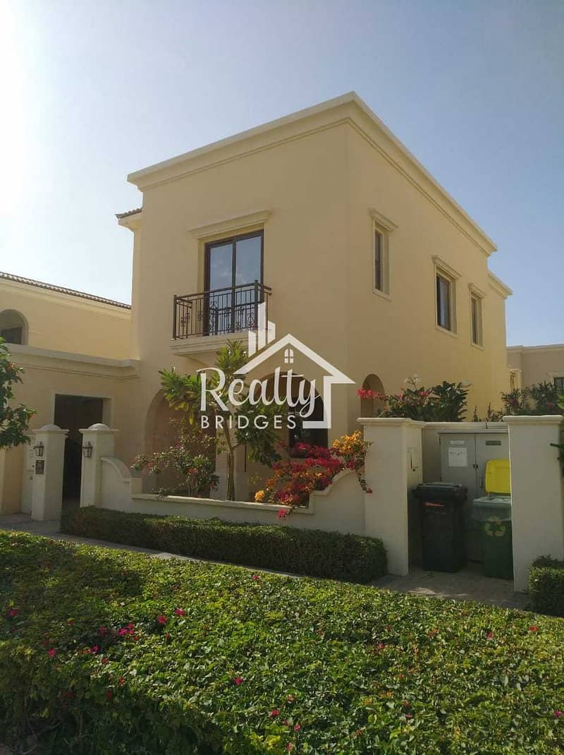 8 Beautiful 5 Bed Villa for Sale at Attractive Price