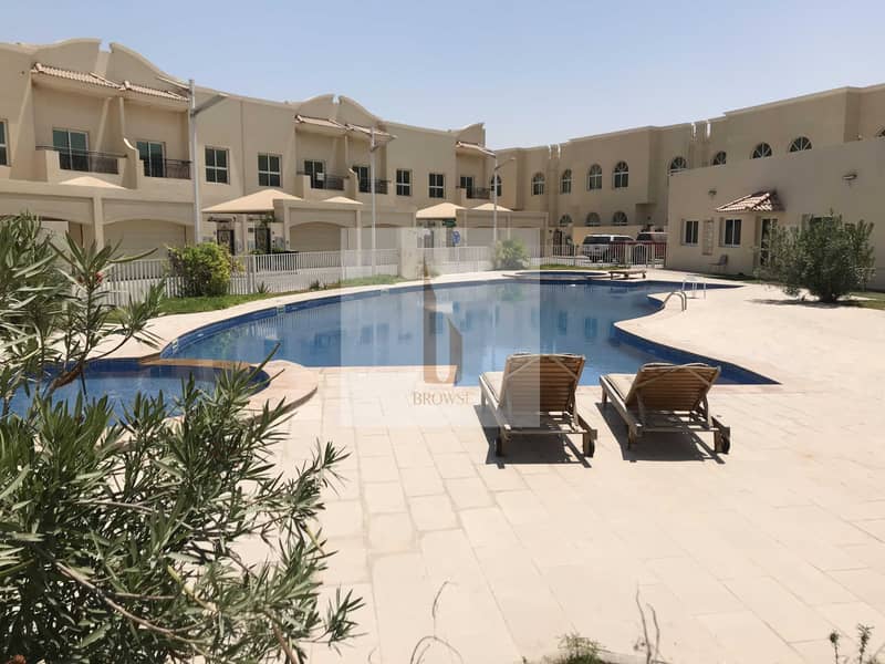 35 NICE 4BR COMPOUND SHARED POOL AND GYM ENSUITE