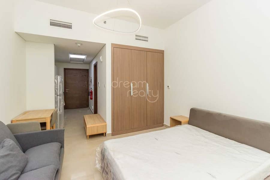 2 BRAND NEW/FULLY FURNISHED/CHILLER FREE STUDIO@27K ONLY