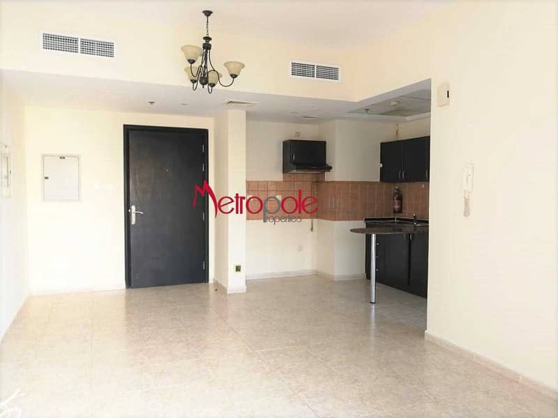 6 Beautiful Poo l View | Best price | Ready to move in