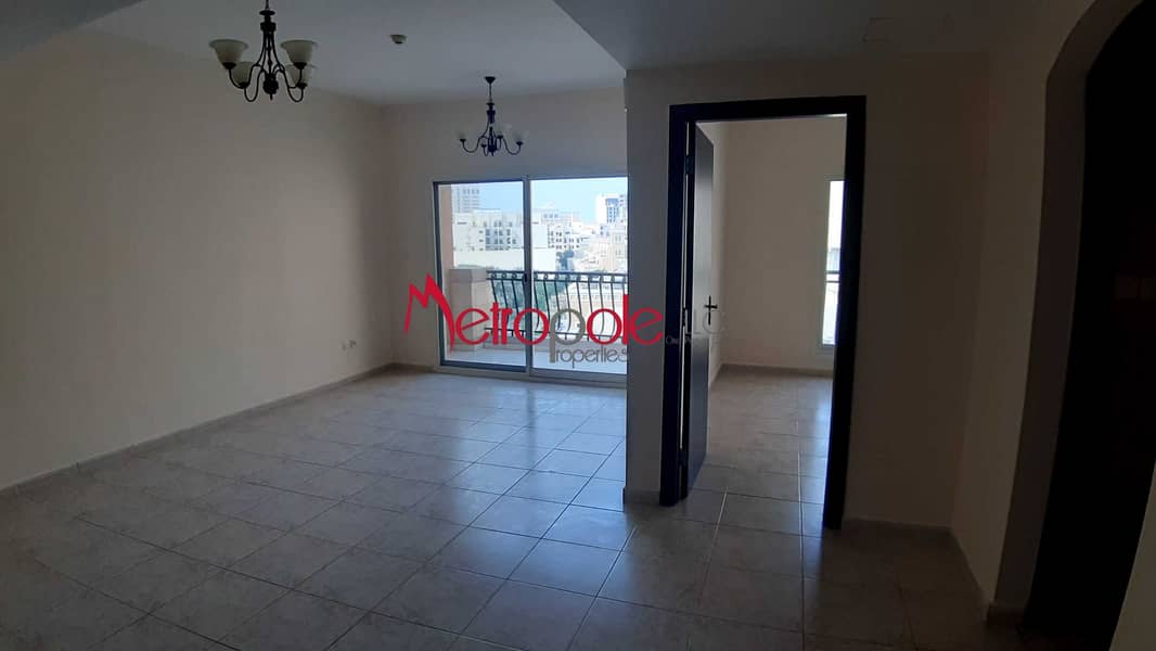 5 Park View | Vacant Apartment | Next To Circle Mall
