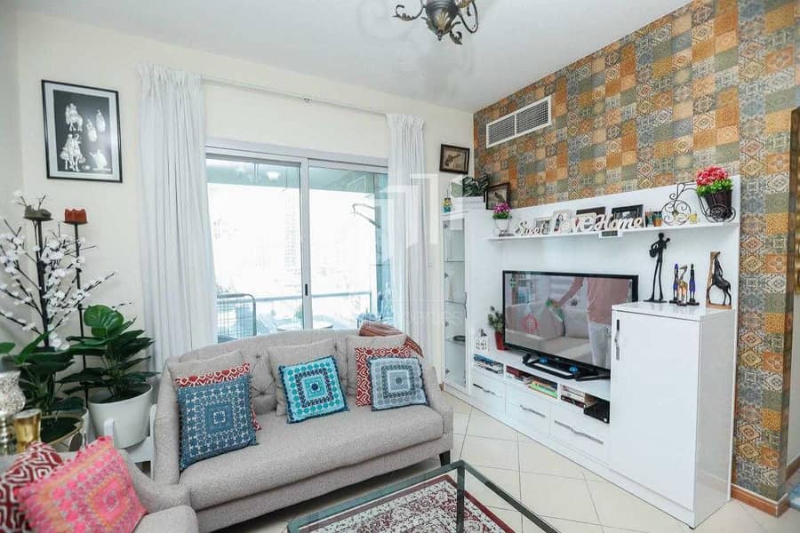 5 Stunning 2BR Apt for Sale | Close to Metro Station