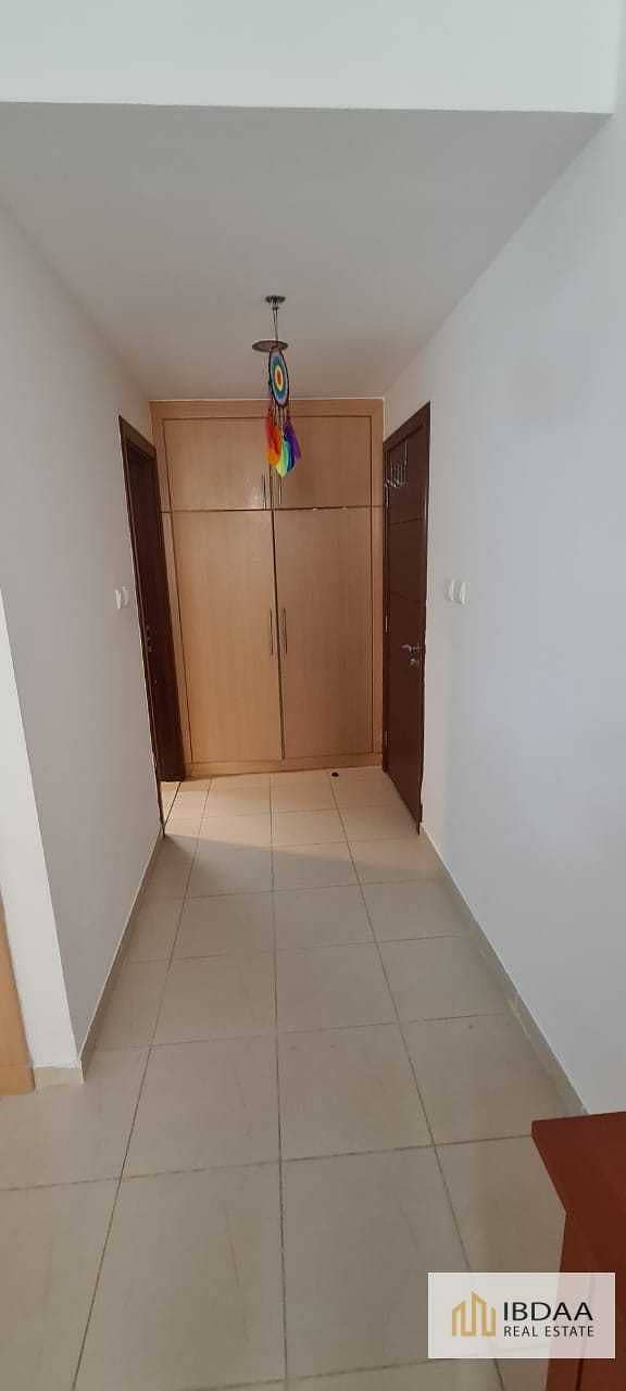 18 BEST DEAL | BIG LAYOUT | 35K IN 12 CHEQS | WELL MAINTAINED APT | 2 WASHROOMS + BALCONY