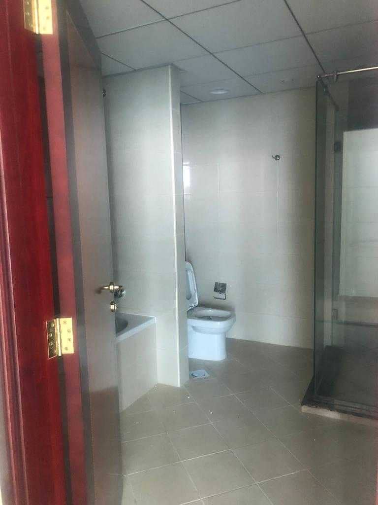 12 Washroom 2