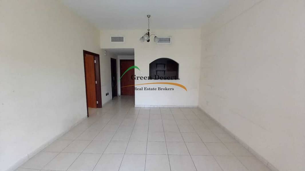 4 Well Maintained 1 BHK University View with Balcony