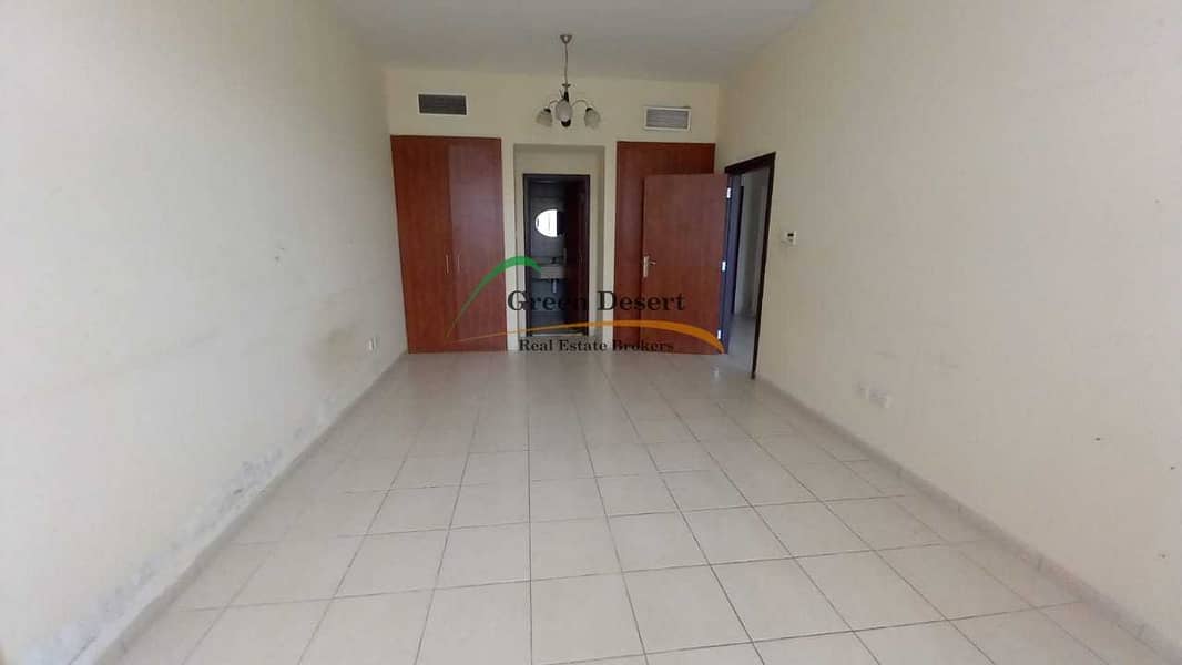 6 Well Maintained 1 BHK University View with Balcony
