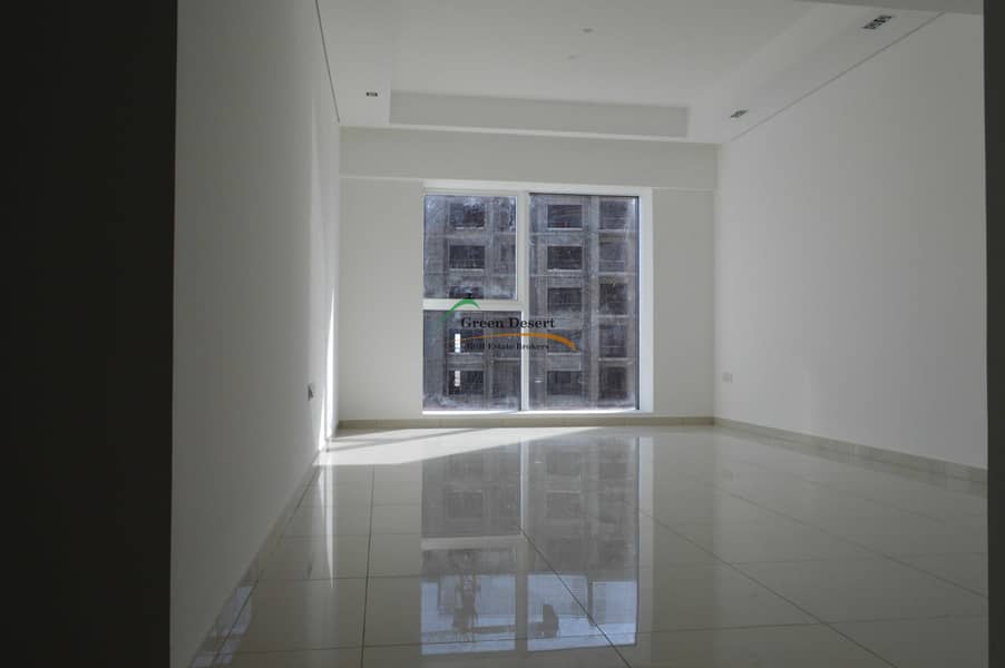 2 Large 1 BHK Ktn with Appliances Topaz 1 Road View