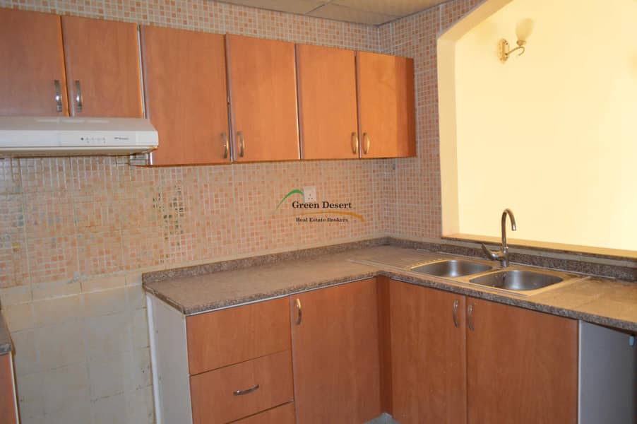 6 LARGE 1 bhk Axis 1 Semi opened Kitchen