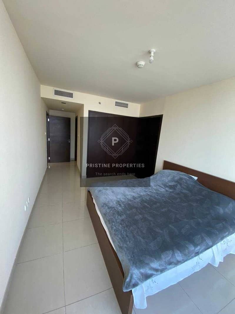 Beautiful 1 Plus Study| Sea View| Vacant Now
