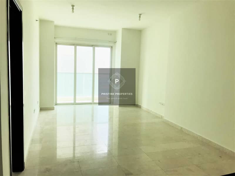 2 Spacious Apartment| Sea View| With Balcony