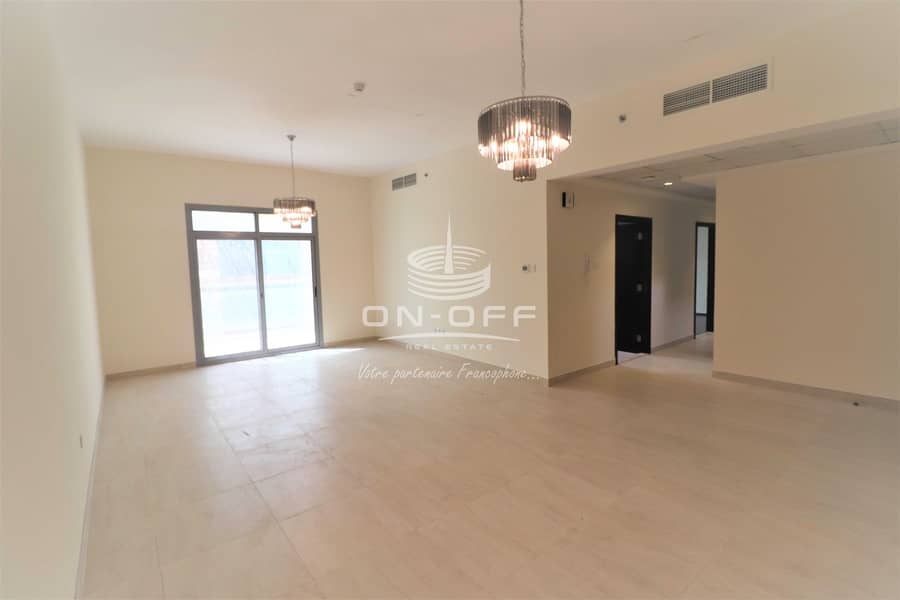 Spacious| Chiller Free | Closed Kitchen