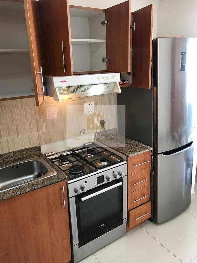 43 OPEN  VIEW !  LAKESIDE D  STUDIO  WITH KITCHEN APPLIANCES