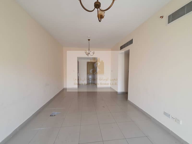 3 BEDROOM FOR RENT NEXT TO SHARAF D G METRO STATION