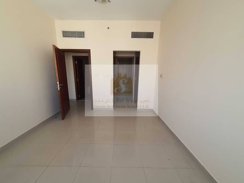 2 3 BEDROOM FOR RENT NEXT TO SHARAF D G METRO STATION