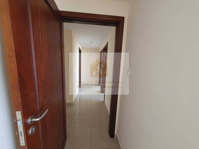 3 3 BEDROOM FOR RENT NEXT TO SHARAF D G METRO STATION
