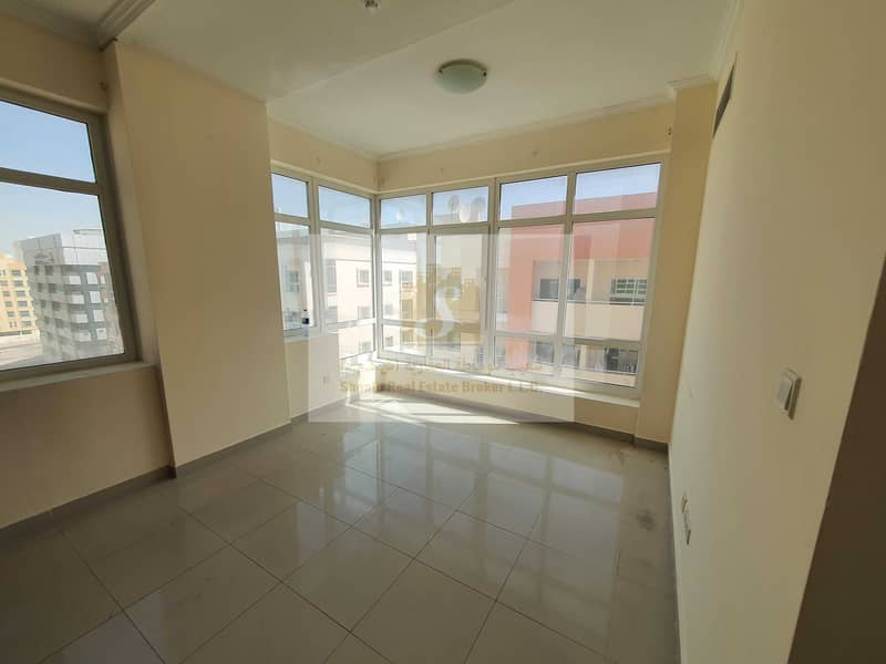 6 3 BEDROOM FOR RENT NEXT TO SHARAF D G METRO STATION