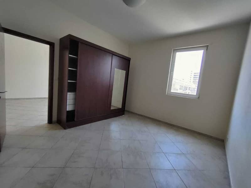 11 PANAROMIC VIEW 1 BHK READY TO MOVE  ONLY 40K