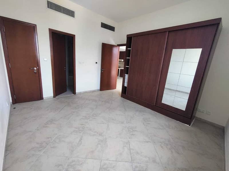12 PANAROMIC VIEW 1 BHK READY TO MOVE  ONLY 40K