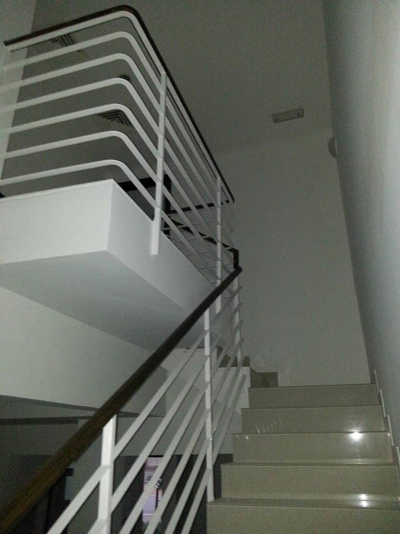 12 POOL VIEW SINGLE ROW 2 BHK TOWNHOUSE  ONLY 62K