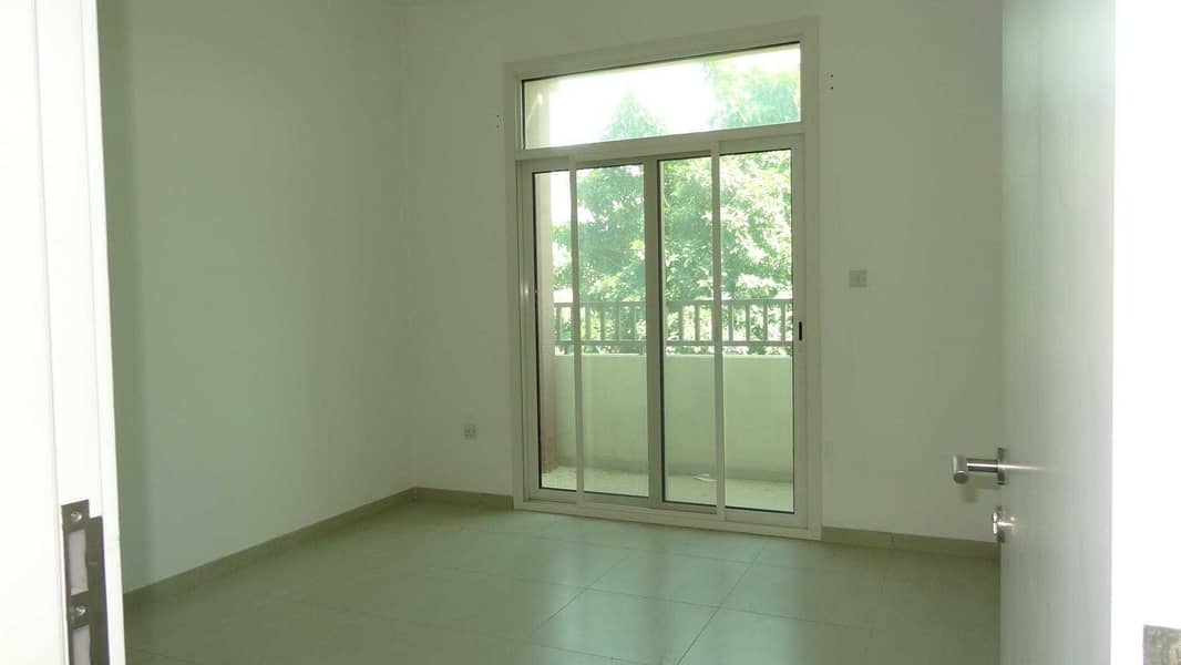 10 NICE VIEW 2 BHK WITH 2 BALCONY ONLY 48K