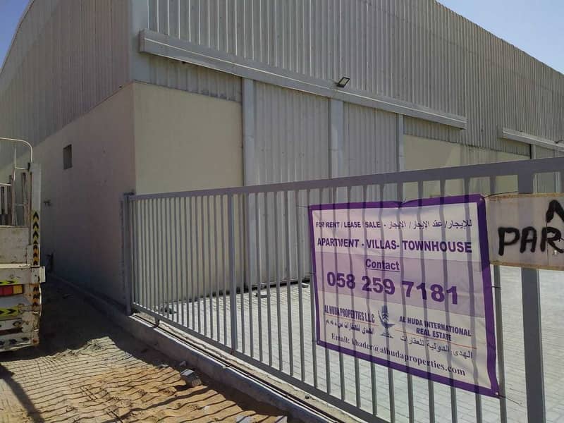14 HUGE SPACE WARE HOUSE IN JEBEL ALI !  AED 25 per Sq. ft (Negotiable)