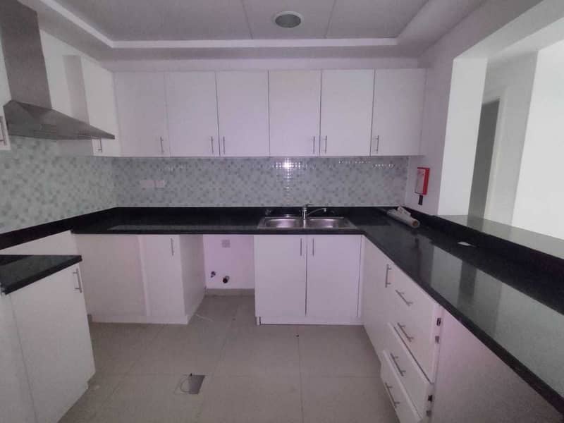 11 2BHK WITH TERRACE FLAT IN ALGHADEER ONLY
