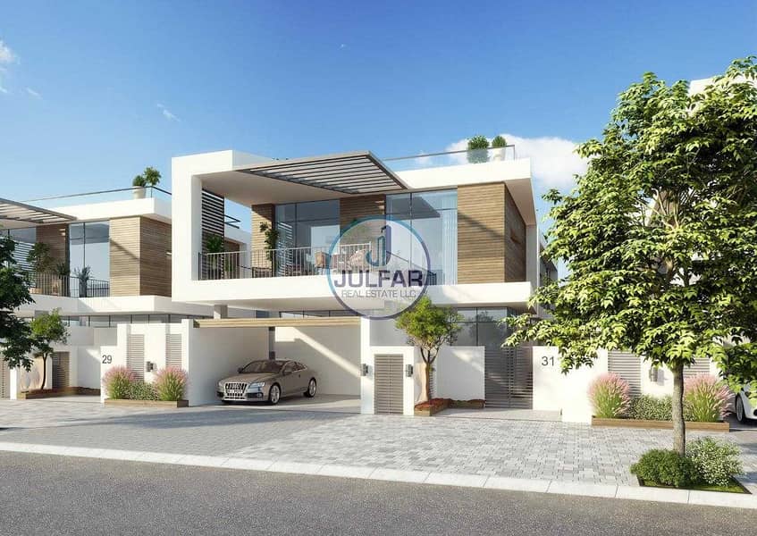 2 Beautiful 4 BR Beachfront Villa in Mina Al Arab