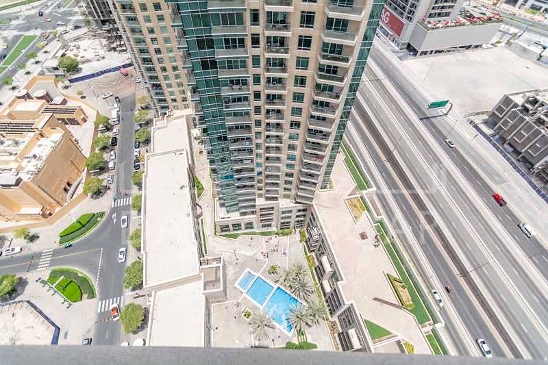14 High Floor | Spacious | Burj Khalifa Pool Canal Views