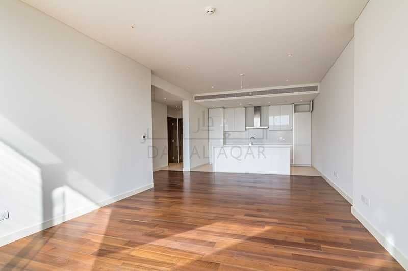 3 Exceptional 1BR with Glass Ceiling and Partition