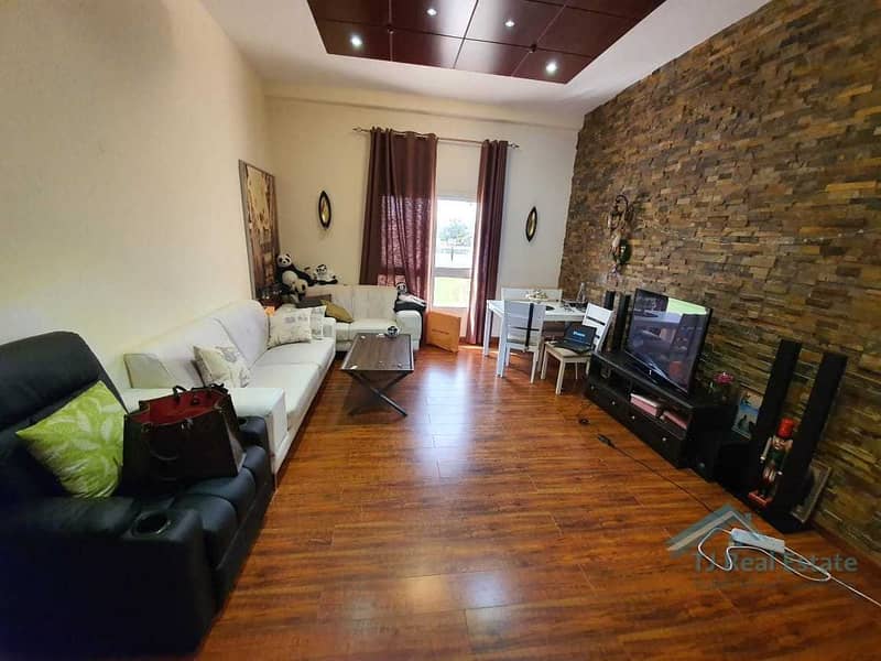 10 Inner Circle | AED 3500 Monthly | Accessible Location