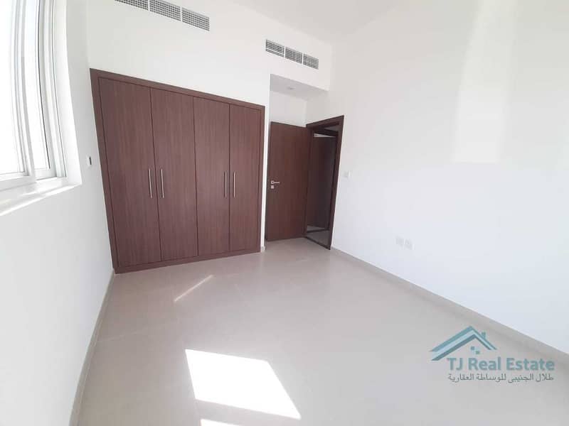 7 BRAND NEW ! END UNIT ! 4BHK ARABELLA 3.