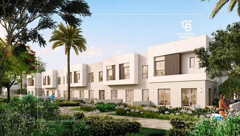 35 3 Bedrooms + Maid |Single Row| near to the pool