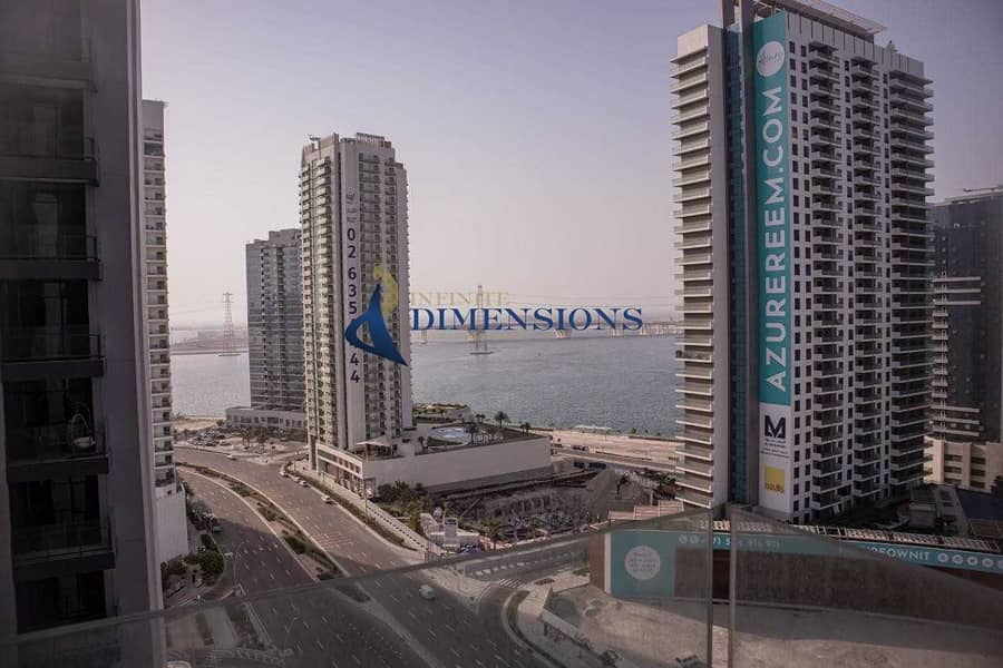 11 Ample Apartment With Canal & Atrial Sea View!!