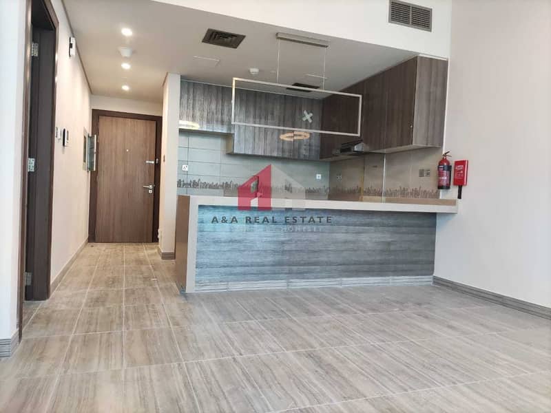 8 Luxury 1BR | Brand new | MBL